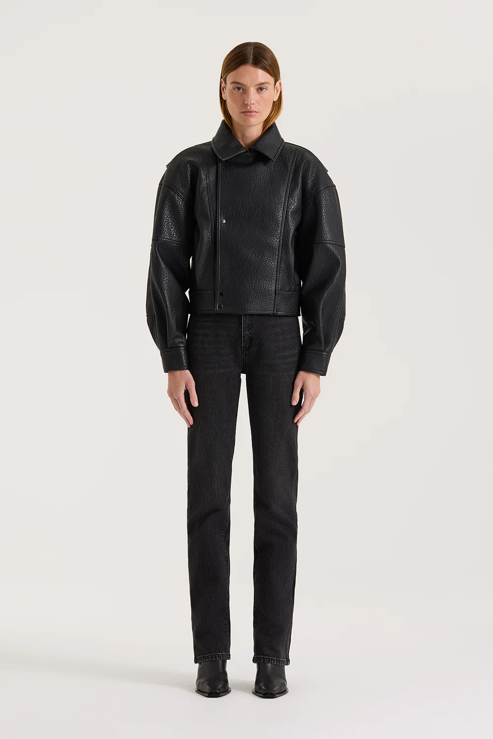 Akia Jacket