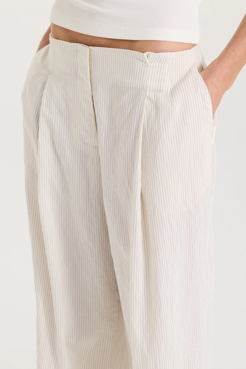 Lucia Pleated Trouser - Image 6