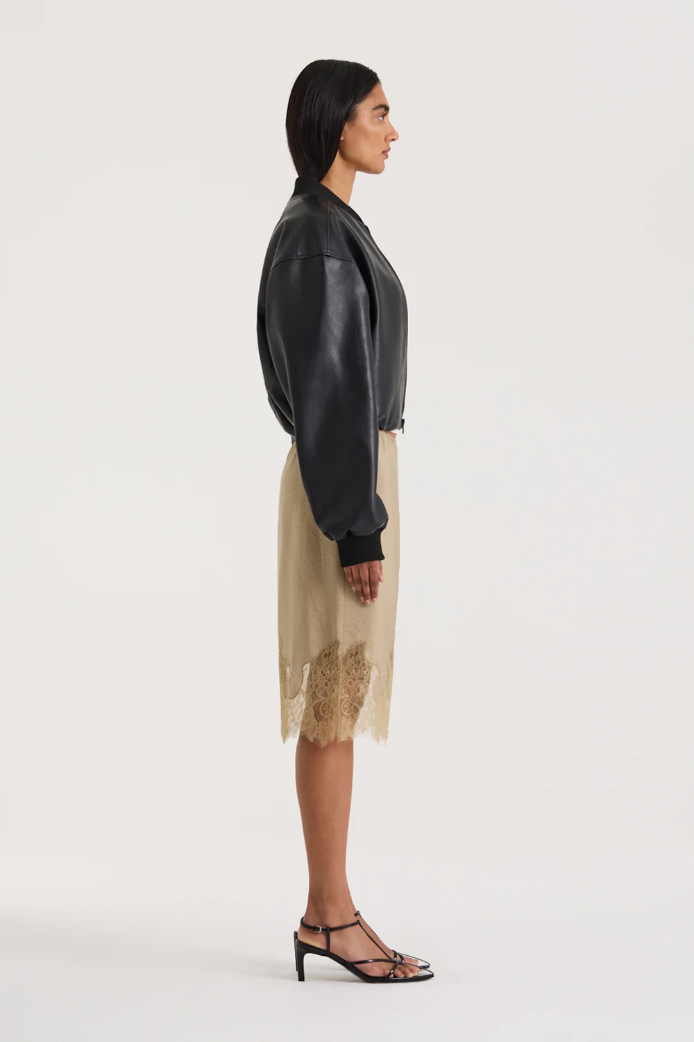 Mara Bomber - Image 3