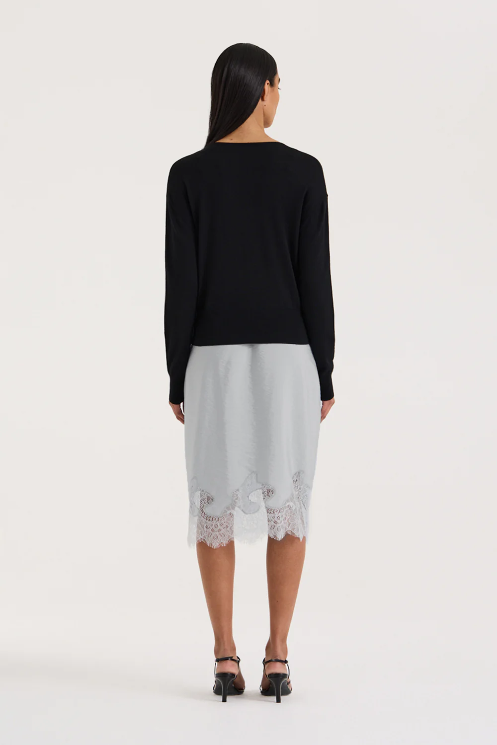 Thea V-Neck Knit - Image 4